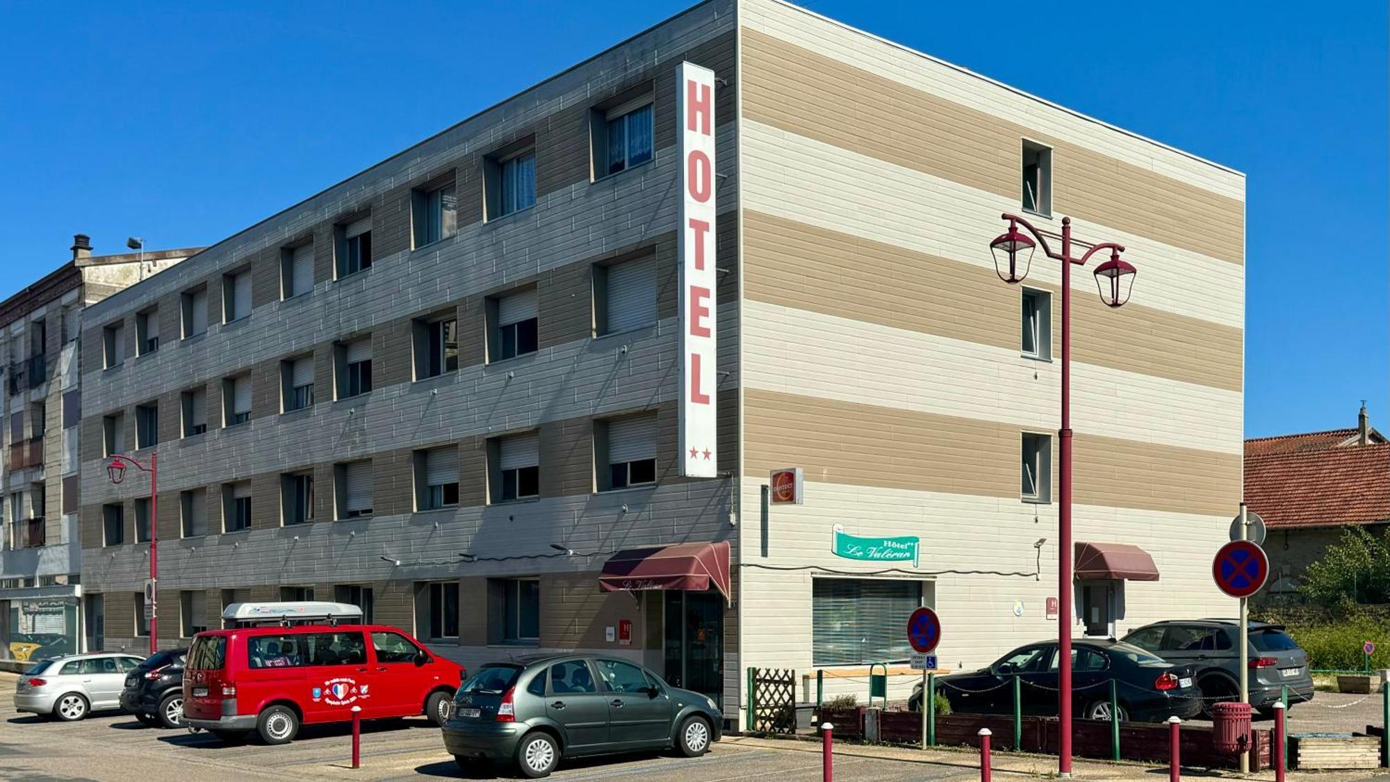 Hotel Le Valeran Ligny-en-Barrois Eksteriør billede